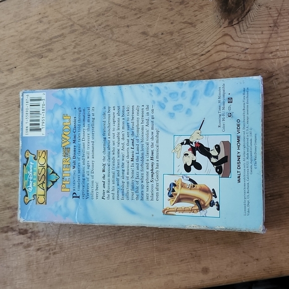 Walt Disney mini classics vhs tape - Picture 2 of 2